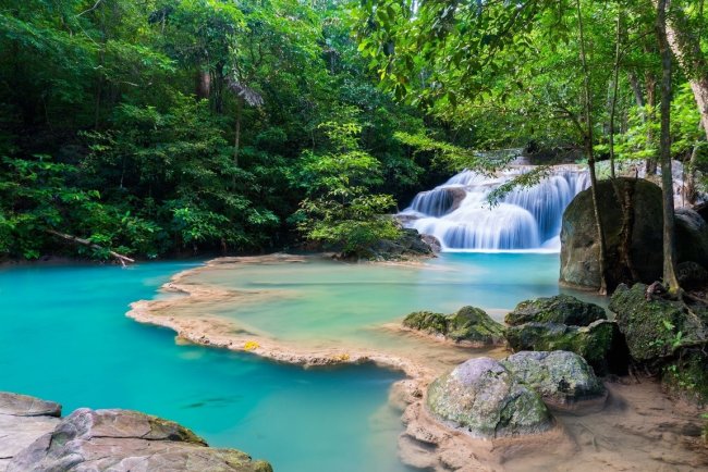 น้ำตกเอราวัณ